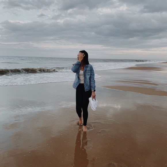 Meet your Posher, Isabella - Picture 3 of 3